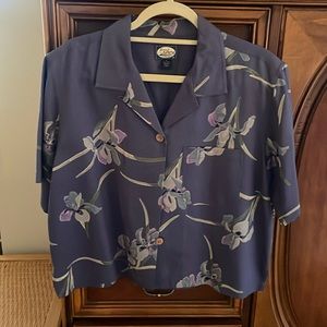 Tommy Bahama ladies shirt